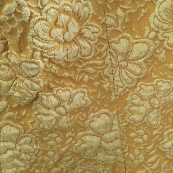 One 33 Social Yellow Long Sleeve Polyester Jacquard Floral dress - Picture 4 of 7